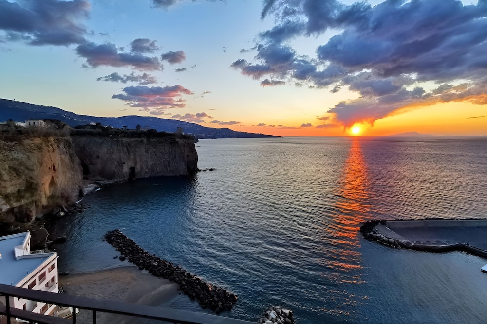 Mar Sunset Relax