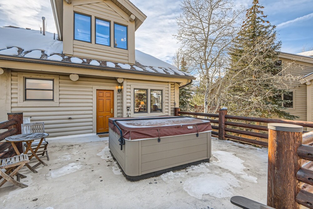Deer Valley Escapes - Park City Ski Resort Condos
