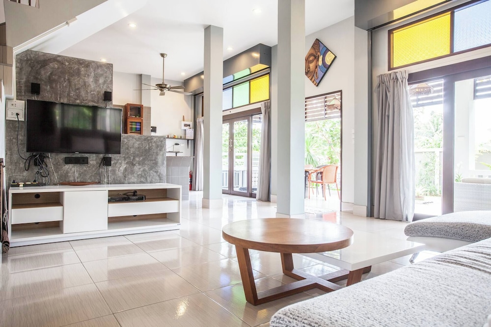 150 m From a Paradise Beach 3 Bedrooms Pool