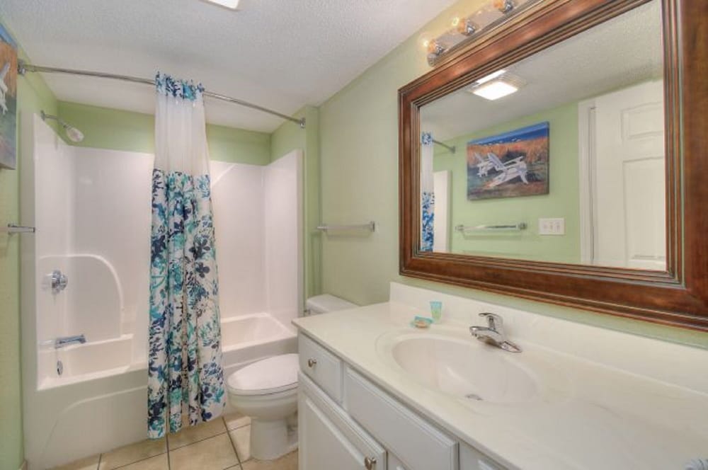 Grand Atlantic by Elliott Beach Rentals