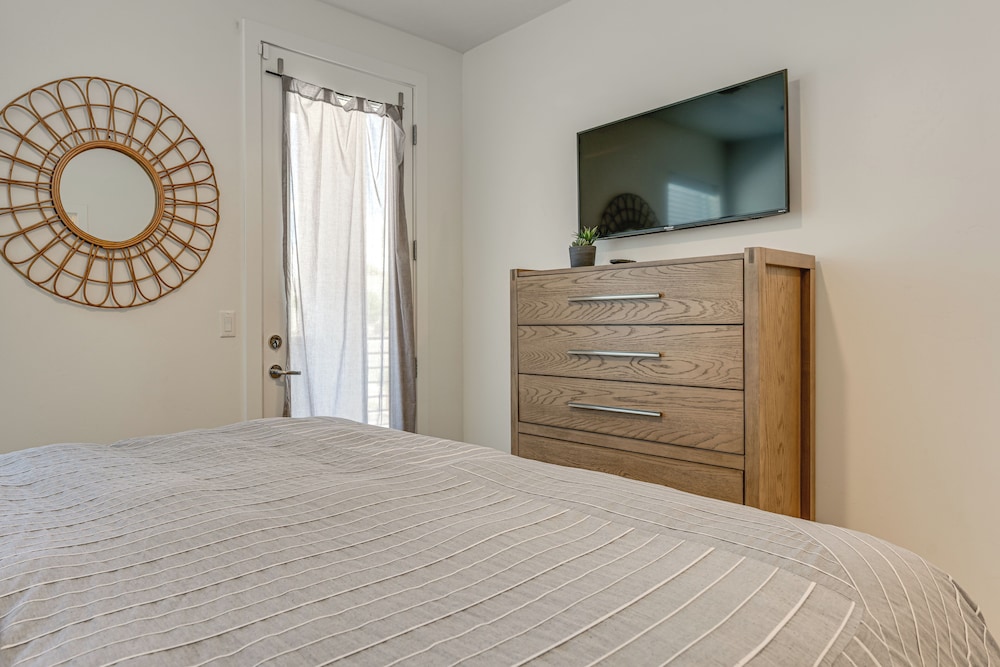 Pool Access: St George Townhome Near Trails!
