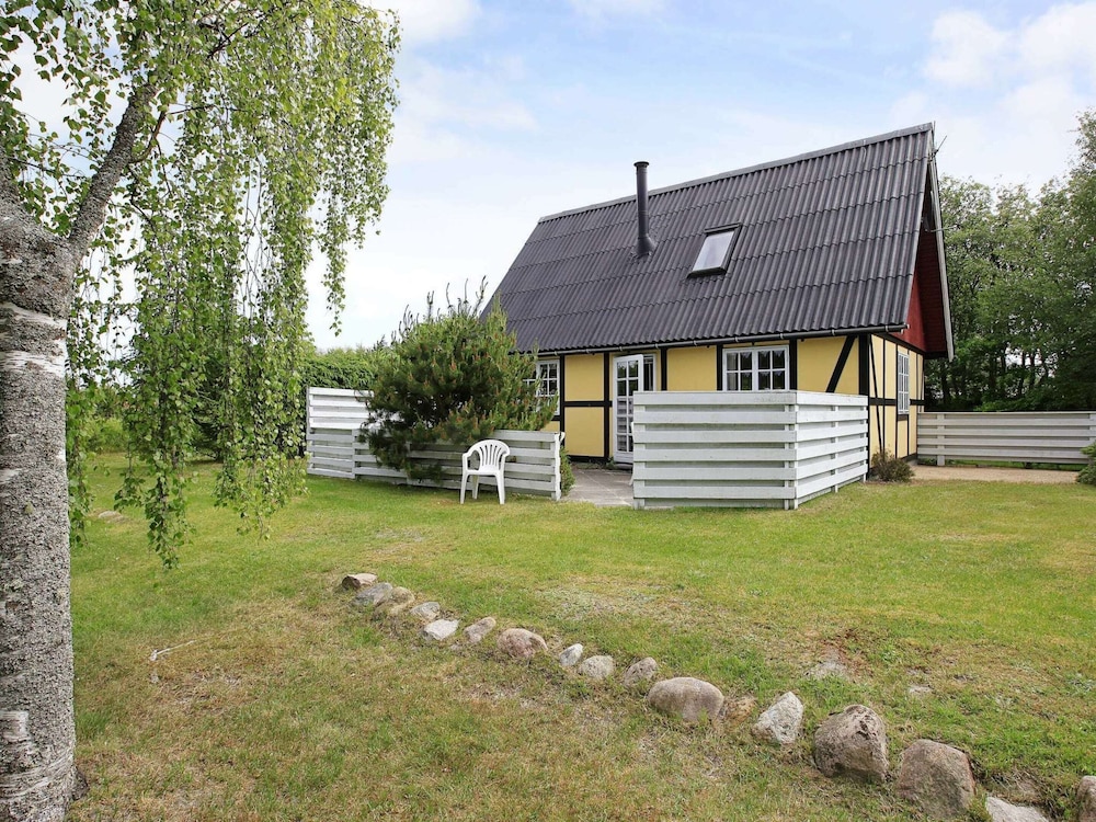 6 Person Holiday Home in Hals-by Traum