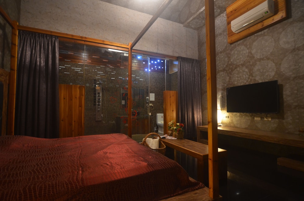 Moonlight Hall
