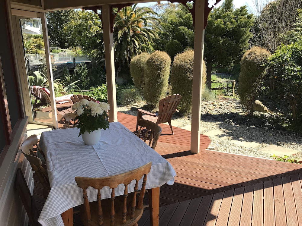 Baywick Inn