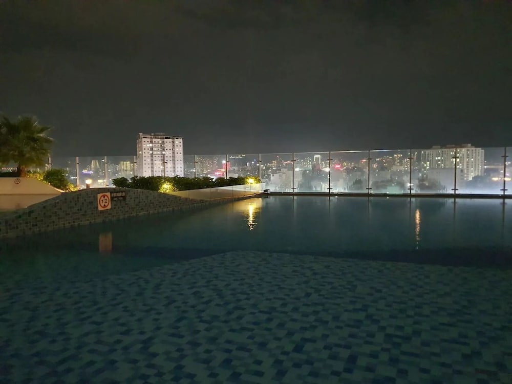 Sunrise City View Apartment