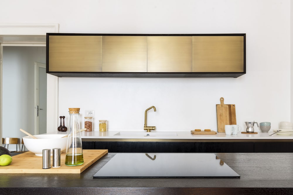 Macchi Master Guest apartment
