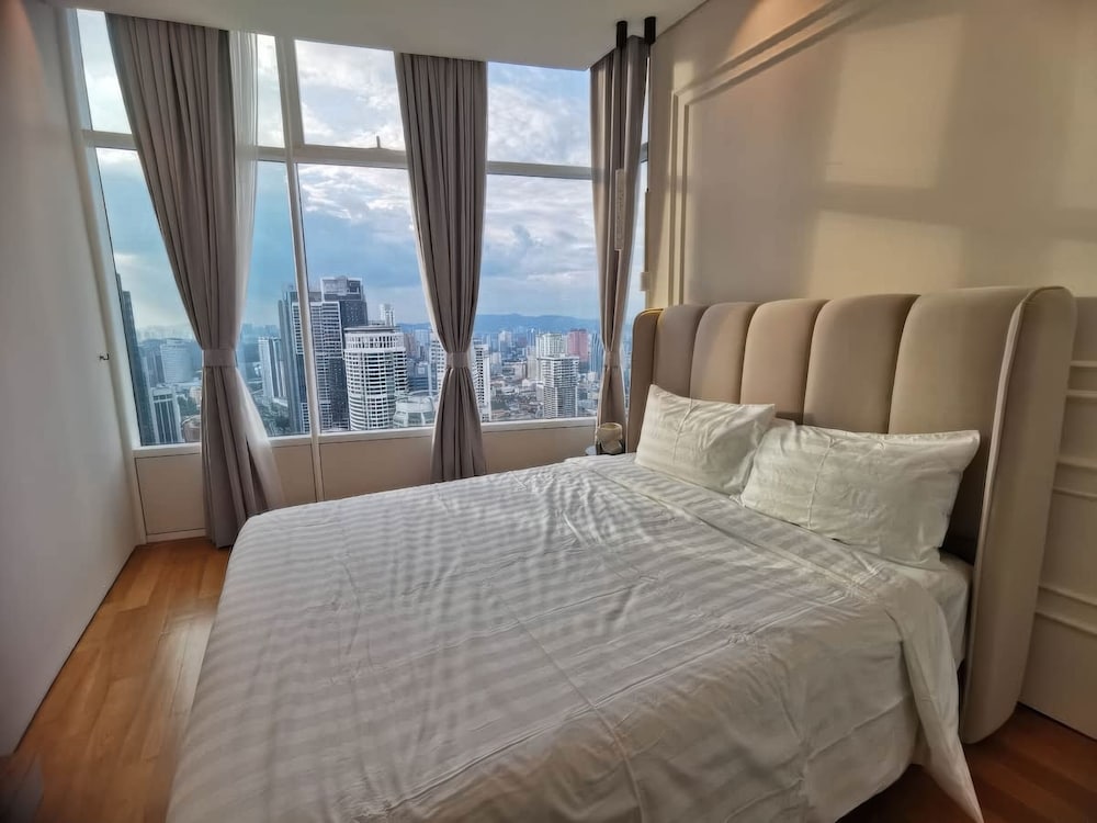 Staycation Sky Suites
