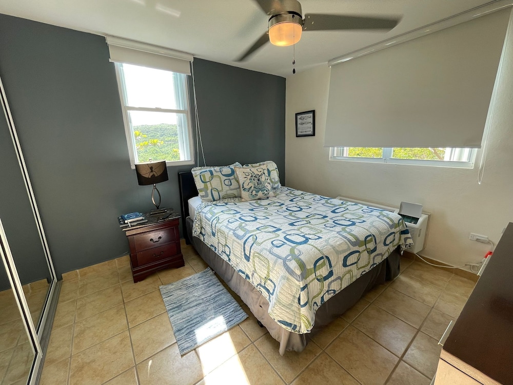 506 Ocean & Marina Views 3 Bed 2 Bath view 5