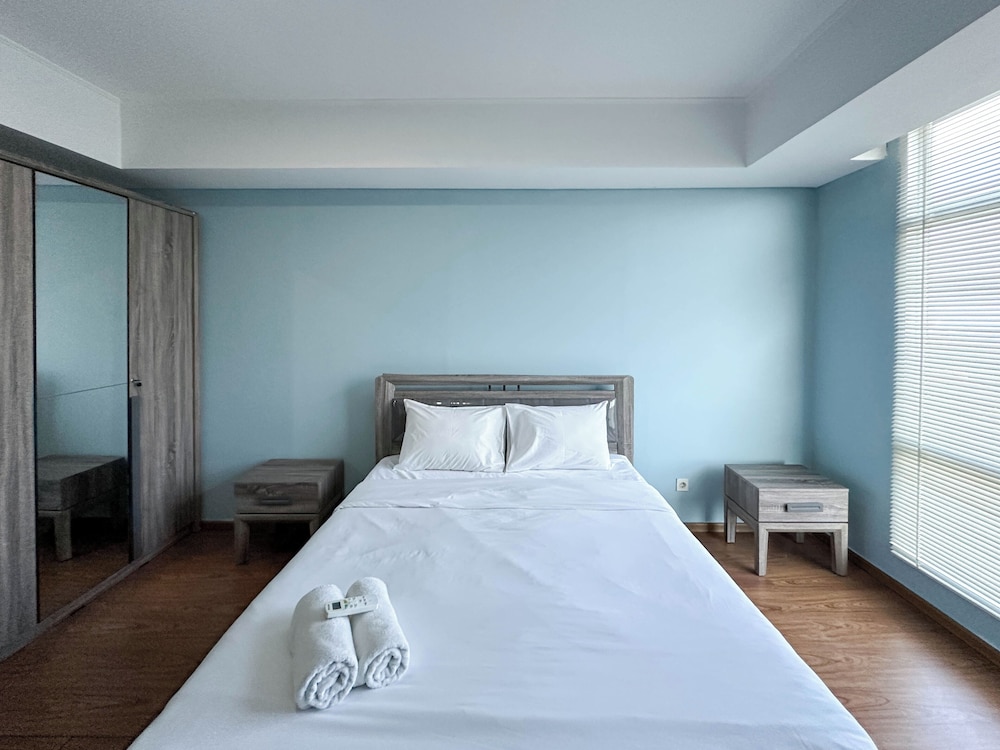 Spacious And Cozy 3Br At Grand Sungkono Lagoon Apartment