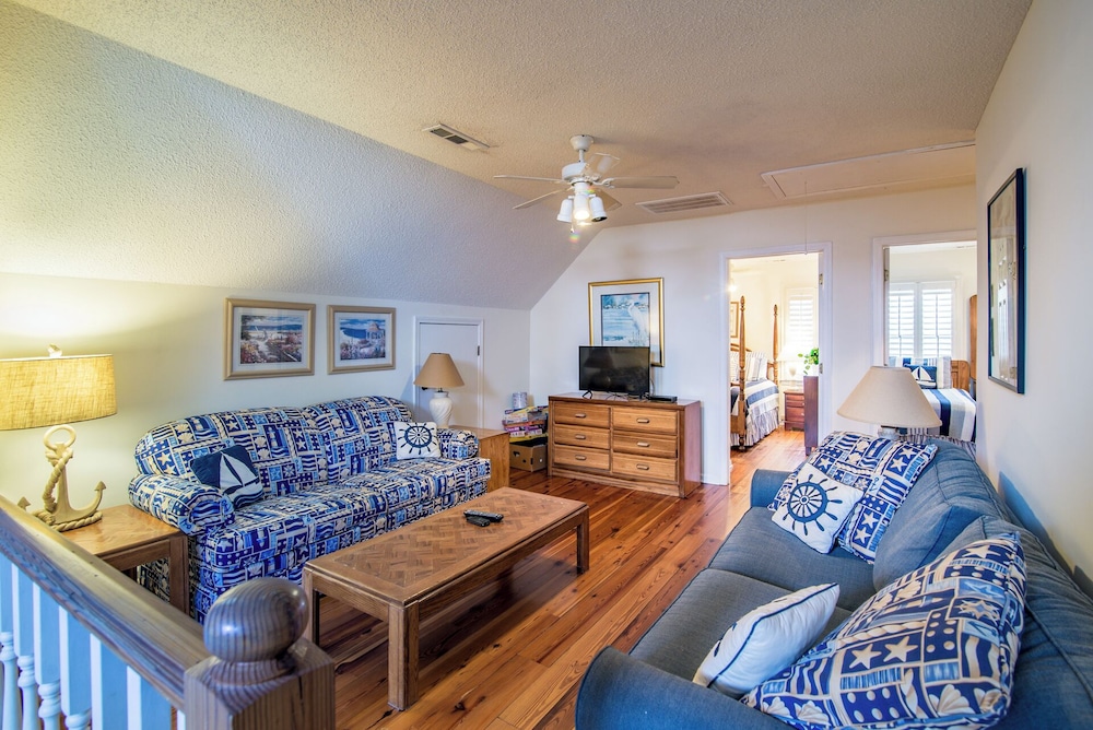 Lachicotte Vacation Rentals