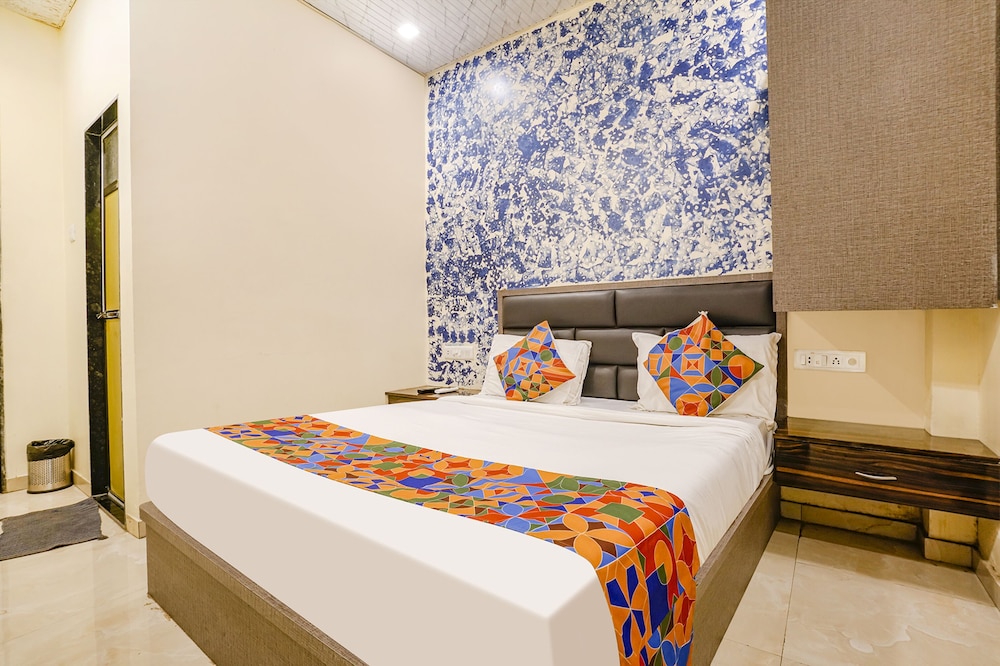 FabHotel The United