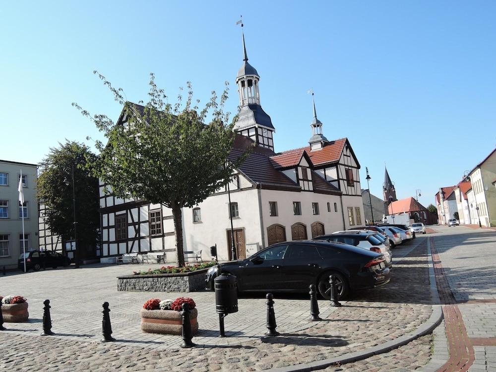 Holiday Home in Nowe Warpno With Garden