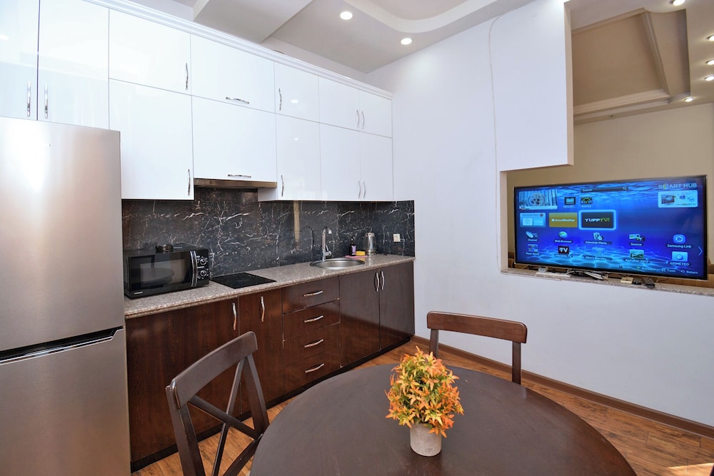 Apartment on Aram street