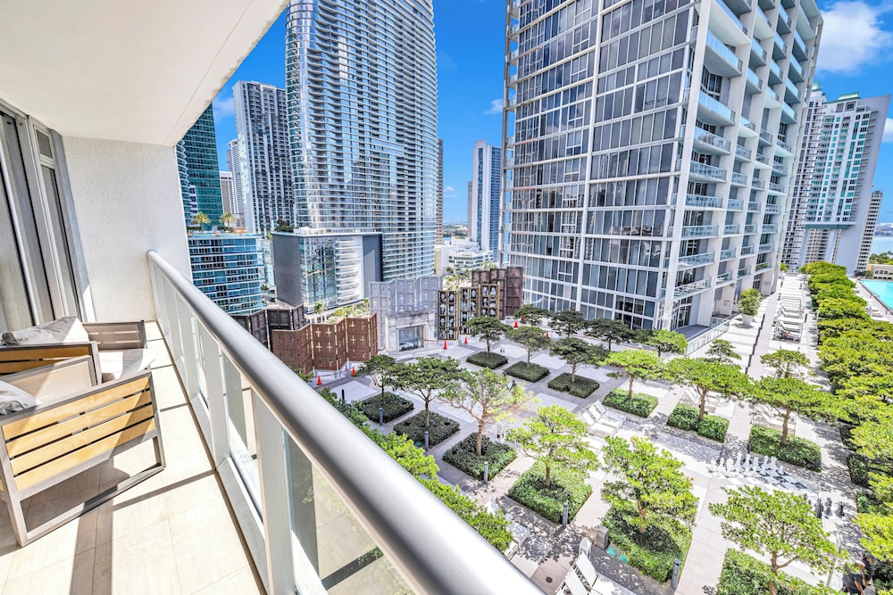 Icon Brickell