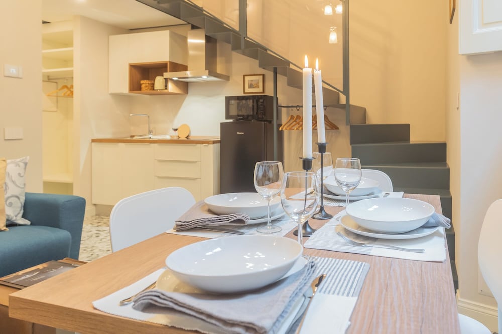 Cinque Giornate 70 Suites by Rent all Como