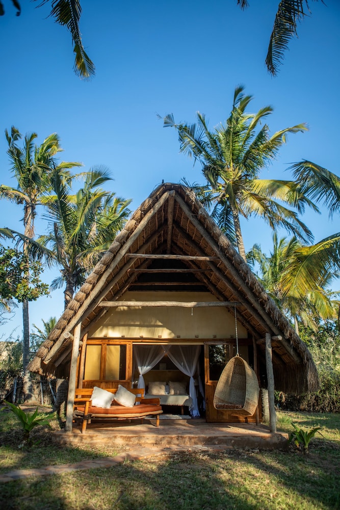 Turtle Cove Lodge and Yoga Shala view 2