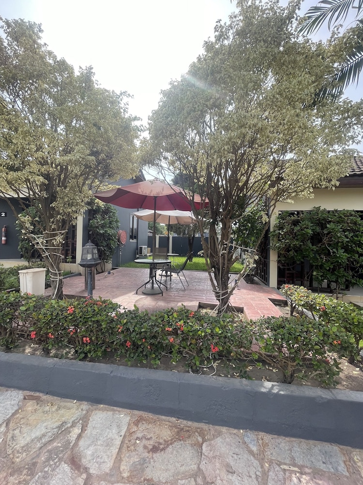 Traveller's Palm Court
