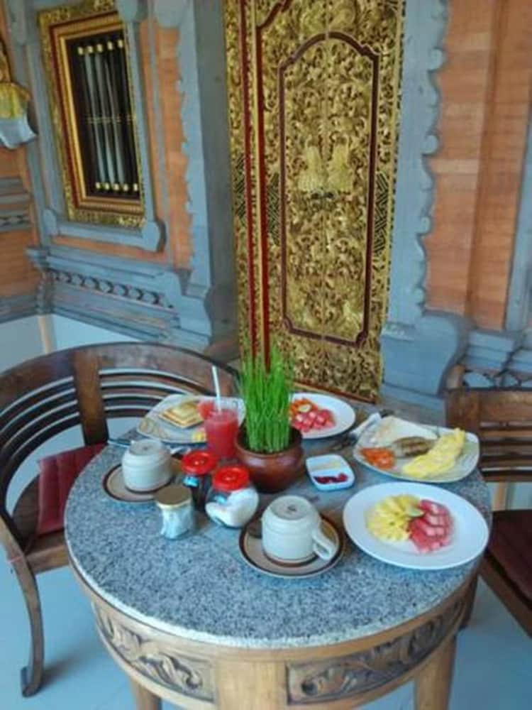 Warji House 1