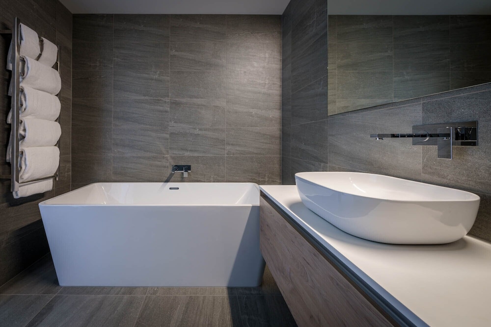 Wanaka Vacations - Marina Terrace Apartments - Property Image 4