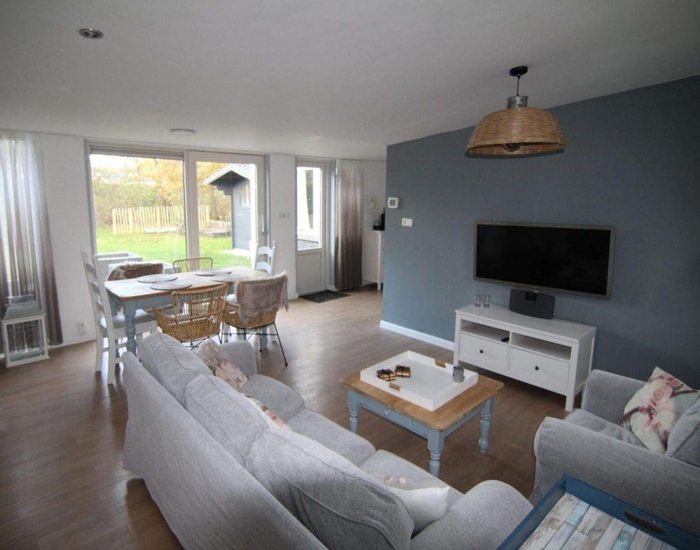 Furnished Bungalow Near Beach