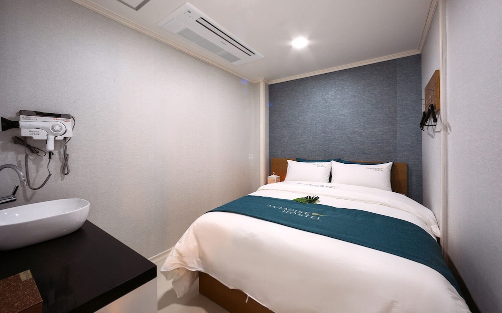 Yeosu Paradise Spa Pension