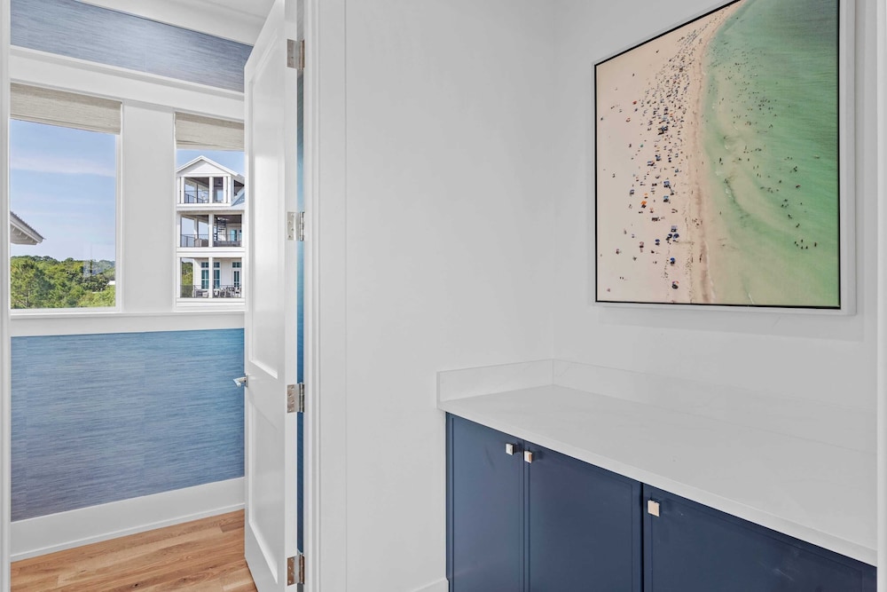 30A Beach Getaway by Avantstay Gulf Views + Pool Golf Cart + Bonfires