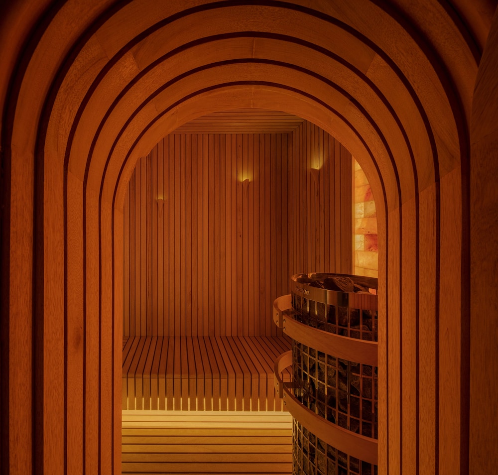 Anantara Santorini Abu Dhabi Retreat - Adults Only