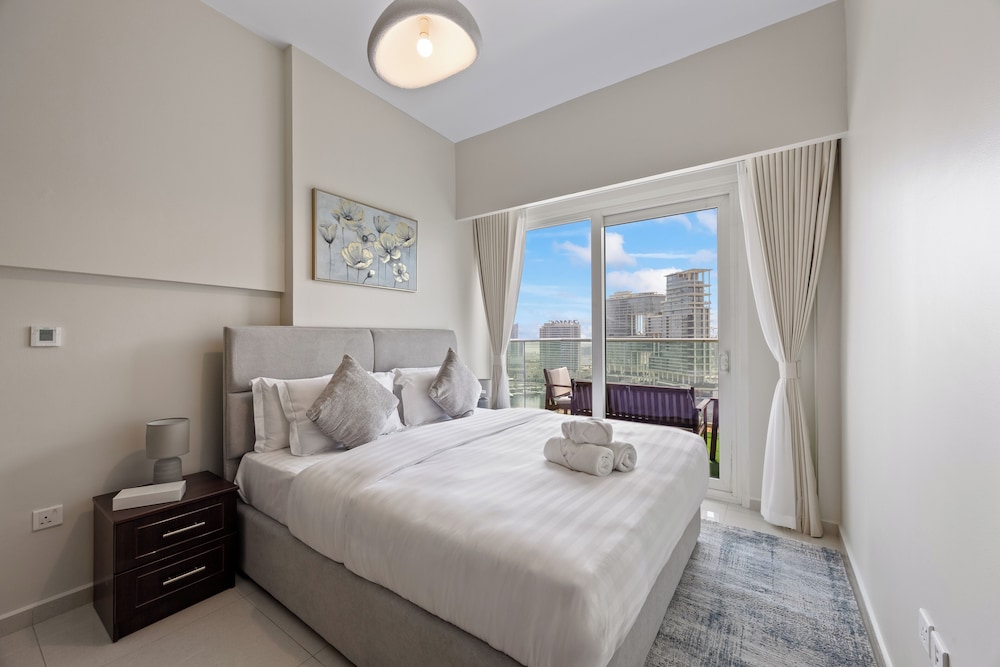 Luxury Apartments in Dubai Business Bay