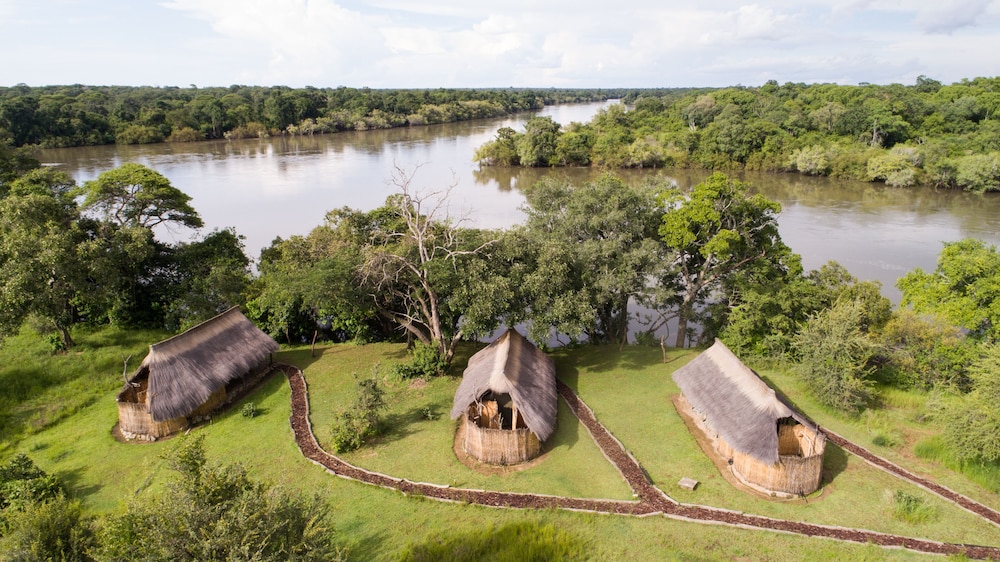 Mayukuyuku Bush Camp view 4
