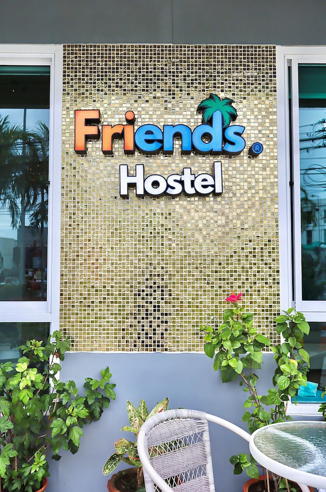 Friends Hostel - Phuket Airport