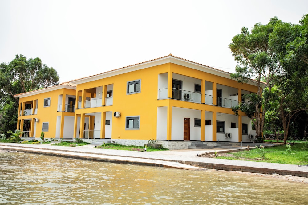 Canafistra