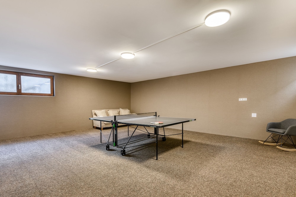 Alpenblick Appartements - 5-zimmer Gartenwohnung