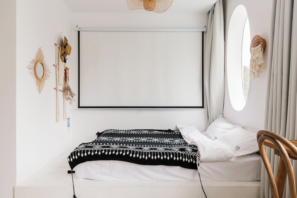 Shanghai Ruochu Designer Guesthouse-Near Shanghai Pudong Airport & Disneyland