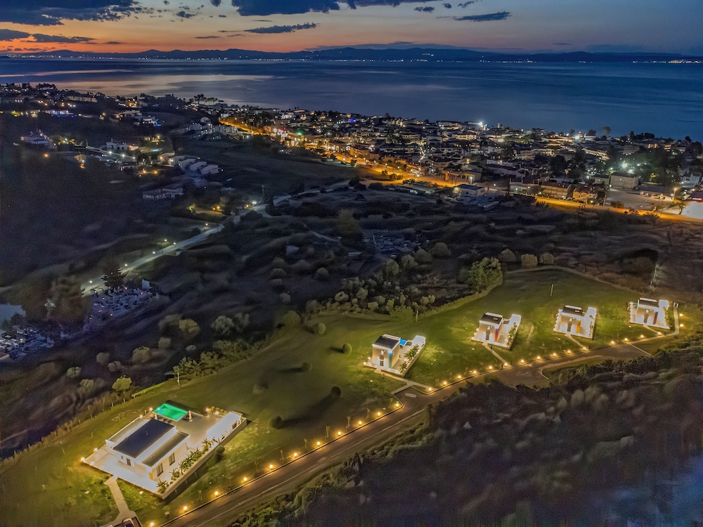 Continent Villas - Villa VIP