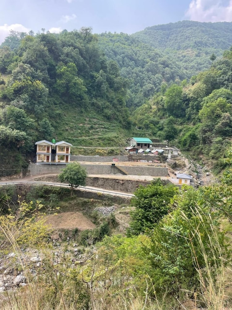 NEERANGANA RETREAT