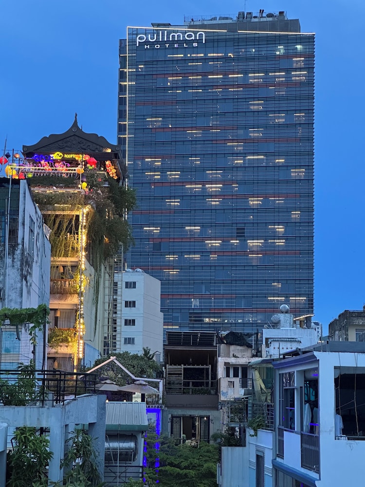 Cherry Blossom Boutique Hotel