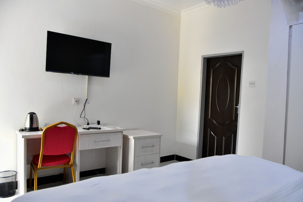 Alexandrina's Corner Bed and Breakfast