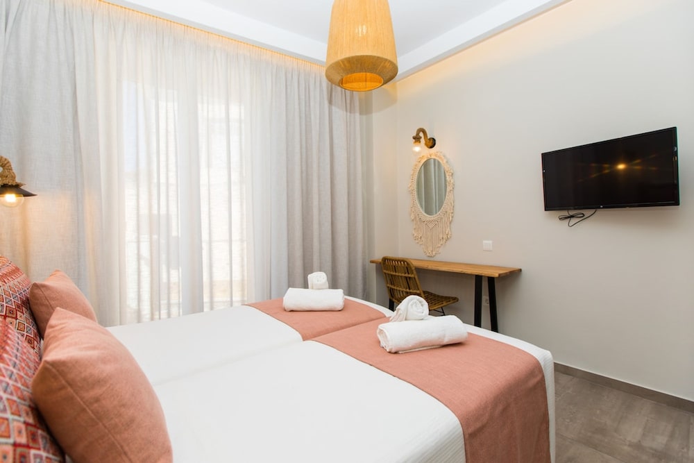 Ekaterini Luxury House