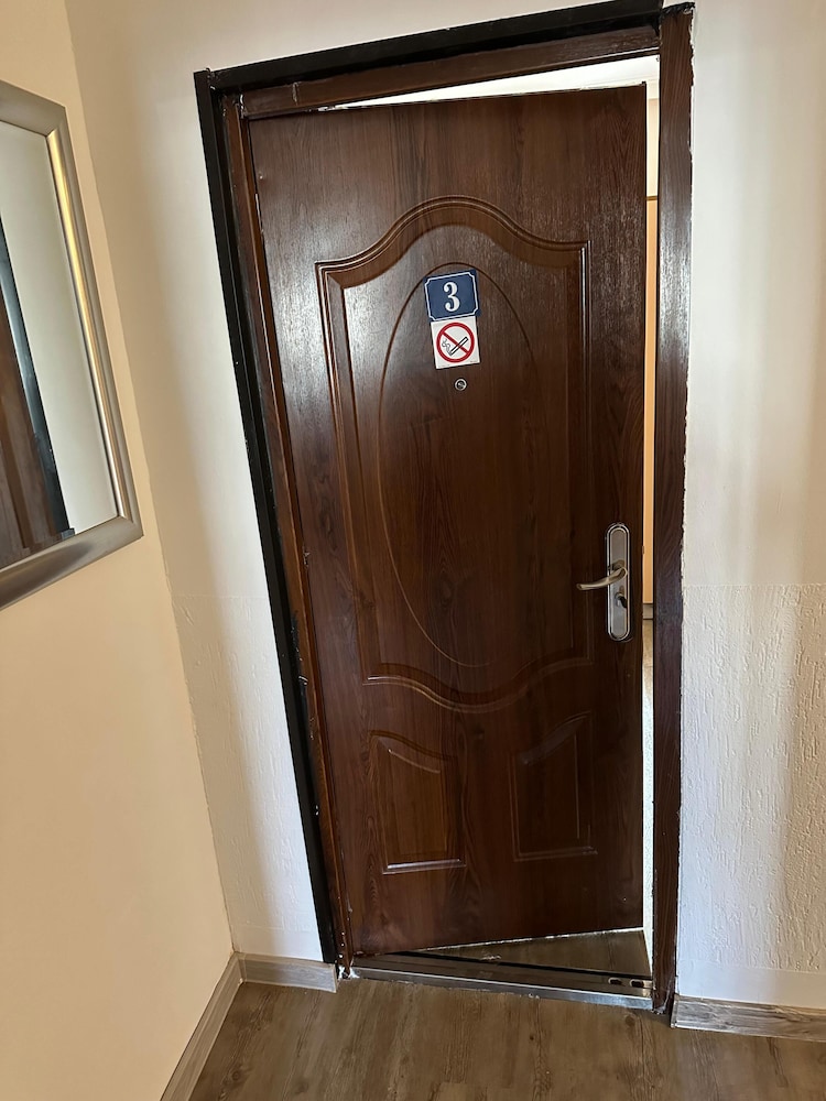 Motel Caesar