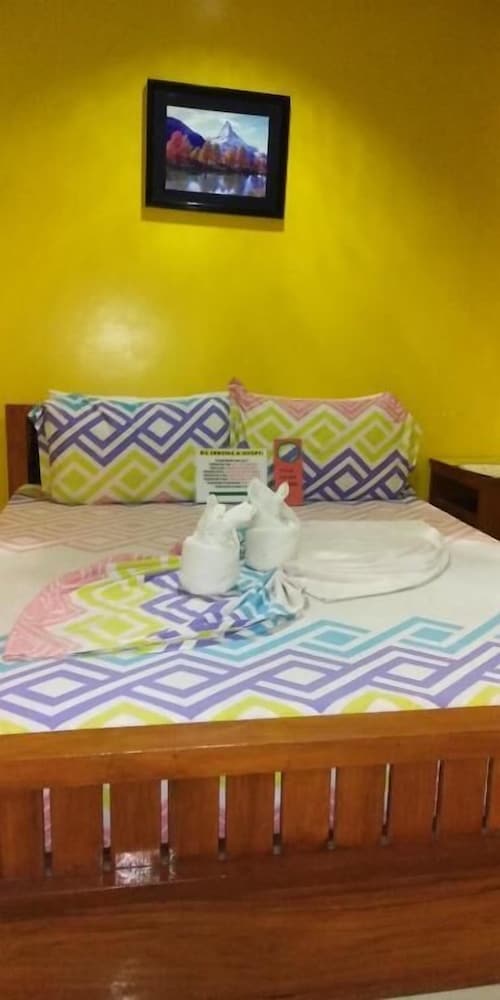Citrine Tourist Travel Lodge