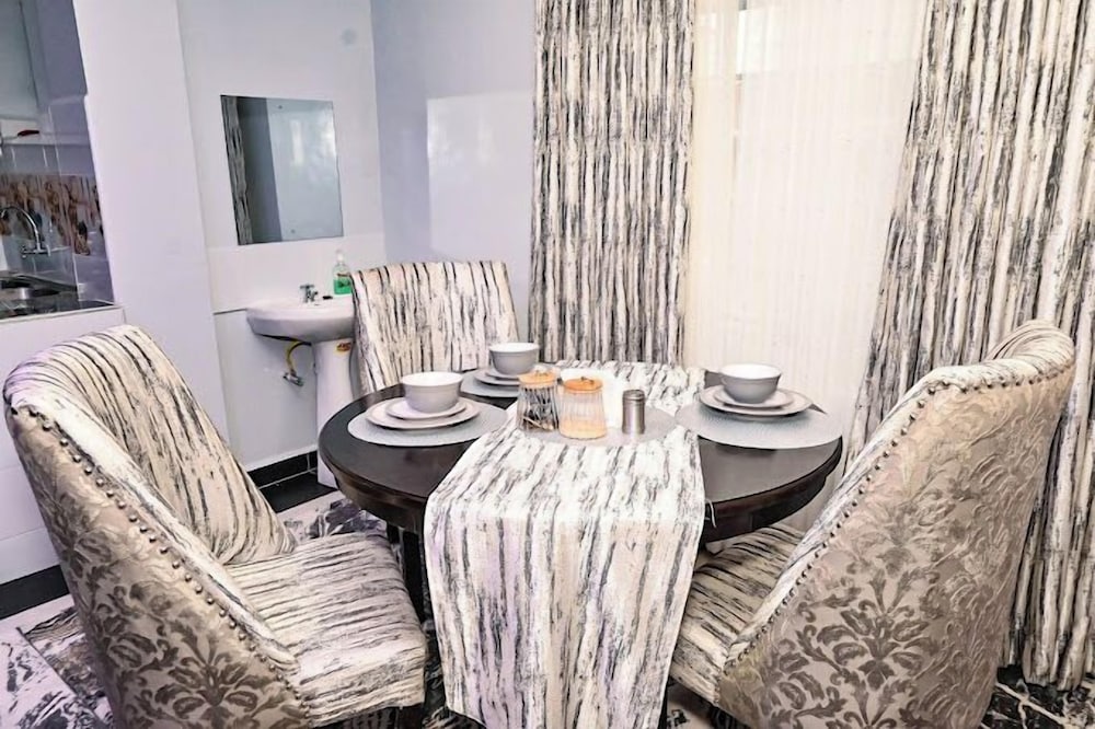 Lux Suites Mungai Heights Naivasha