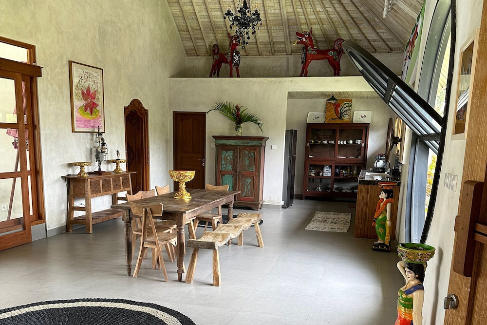Devi's Place
