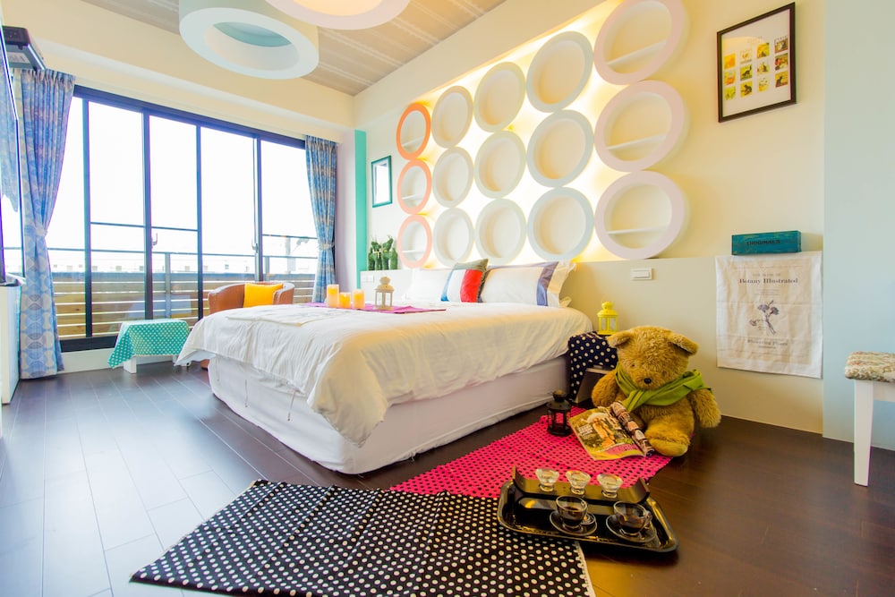 F One B&B