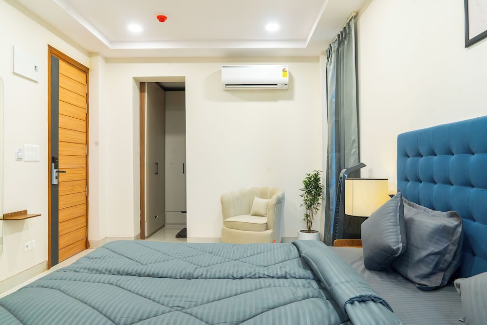 Housr Sector 45 Gurgaon Artemis Hospital
