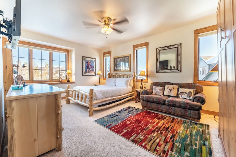 94 Ryan Gulch Road