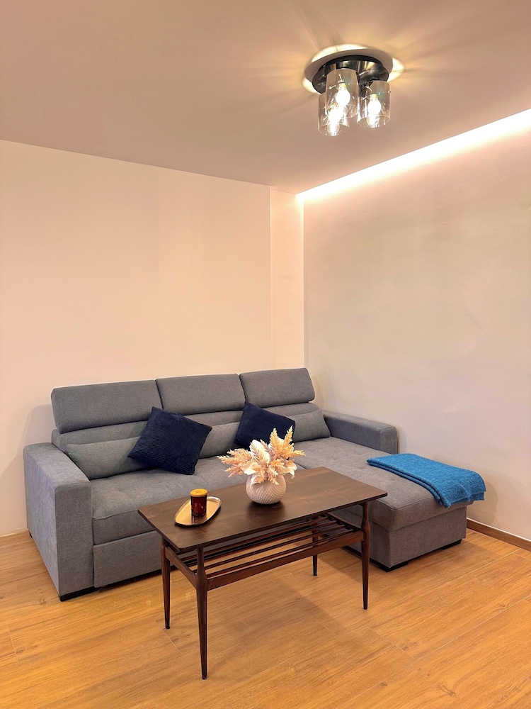 Cozy Studio Apartment