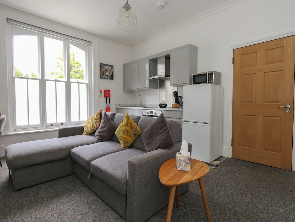 Flat 2 - Studland