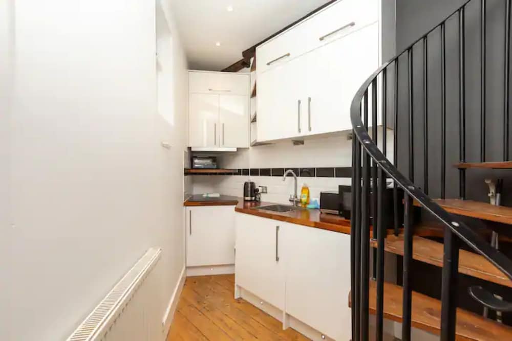 Bright & Stylish Loft Flat - Stoke Newington!