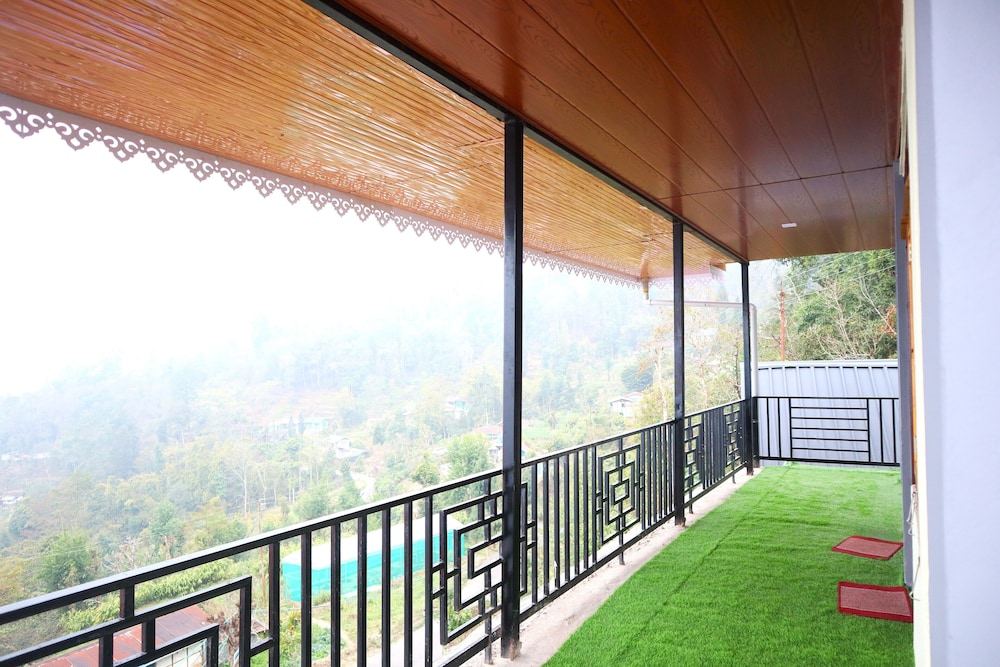 Okhli Homestay