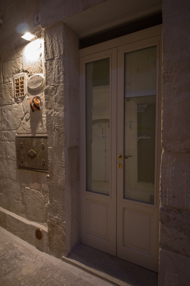 Hotel Holiday Monopoli - Image 1